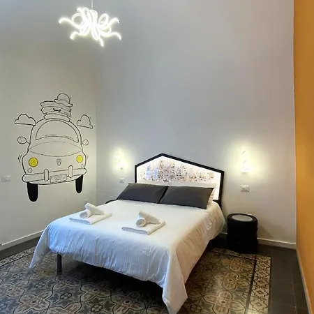 Liotru Maisonne, With En-suite Bathroom And Shared Bathroom *