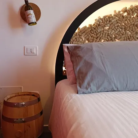 Liotru Maisonne, With En-suite Bathroom And Shared Bathroom