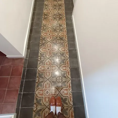 Liotru Maisonne, With En-suite Bathroom And Shared Bathroom Catania