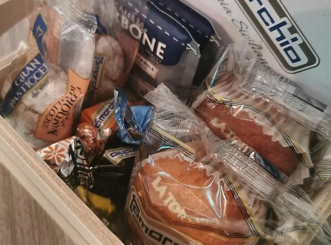 Liotru Maisonne, With En-suite Bathroom And Shared Bathroom Katania