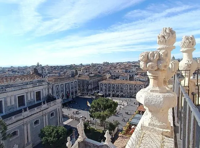 Nocleg ze śniadaniem Liotru Maisonne, With En-suite Bathroom And Shared Bathroom *