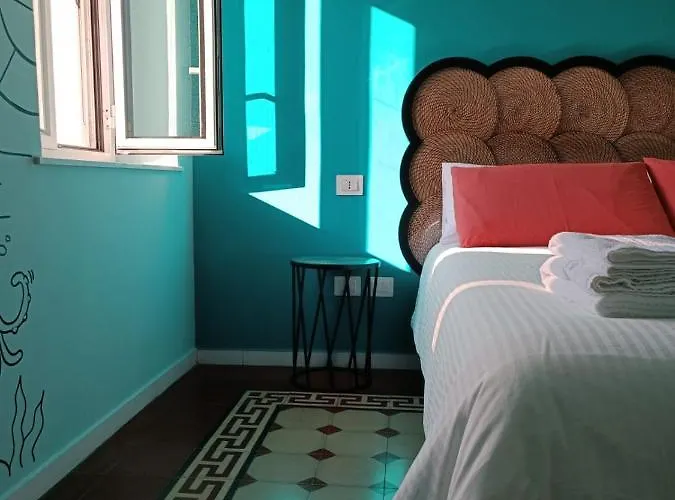 Nocleg ze śniadaniem Liotru Maisonne, With En-suite Bathroom And Shared Bathroom Katania